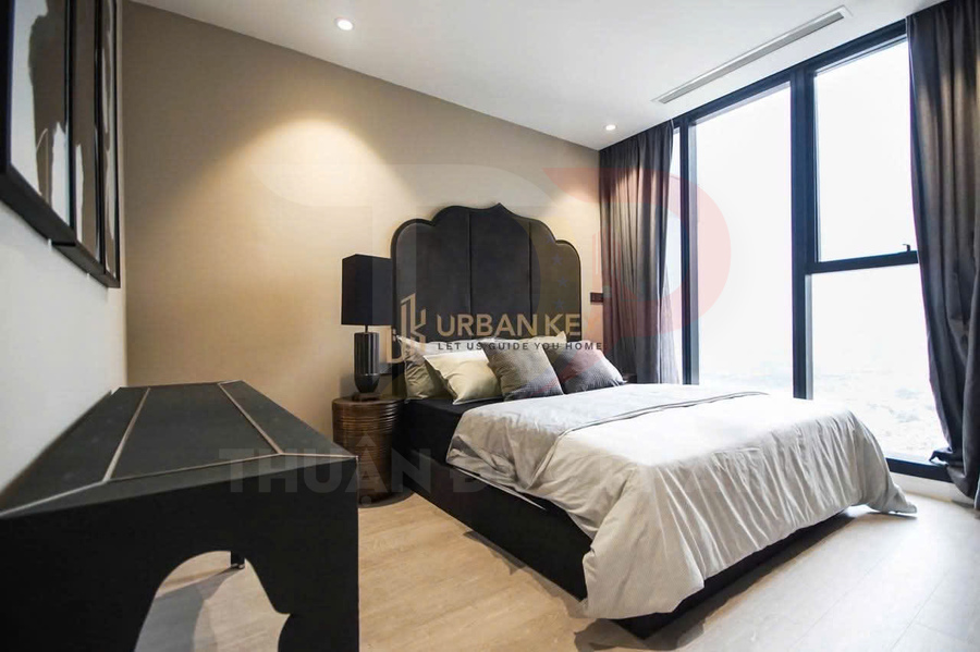 Cho thuê căn hộ Aqua 3 Vinhomes Golden River 90 mét vuông, 2 phòng ngủ, giá 40 triệu đồng