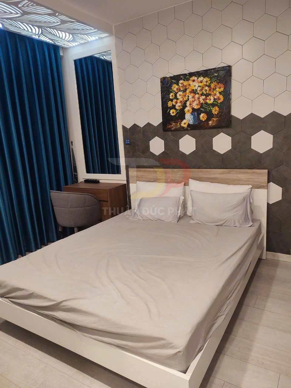 Bán căn hộ Aqua 1 Vinhomes Golden River 1 phòng ngủ full nội thất view xéo sông nội khu giá 10.5 tỷ chi tiết đầy đủ