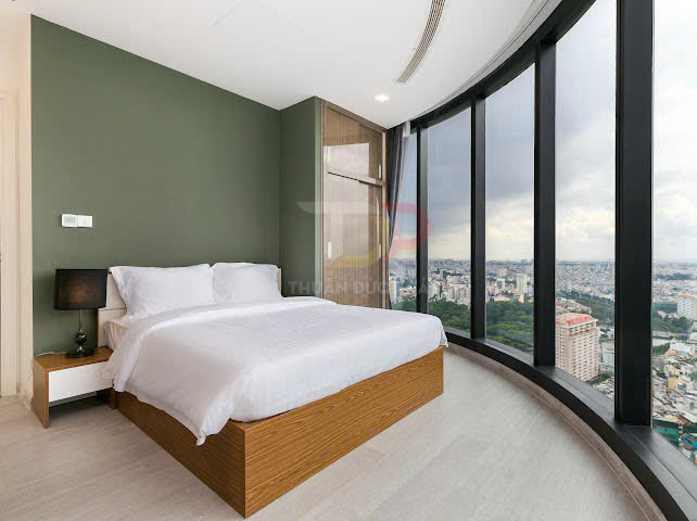 Cho thuê căn hộ Vinhomes Golden River Aqua 3 full nội thất 2 phòng ngủ view Landmark 81 giá 39 triệu