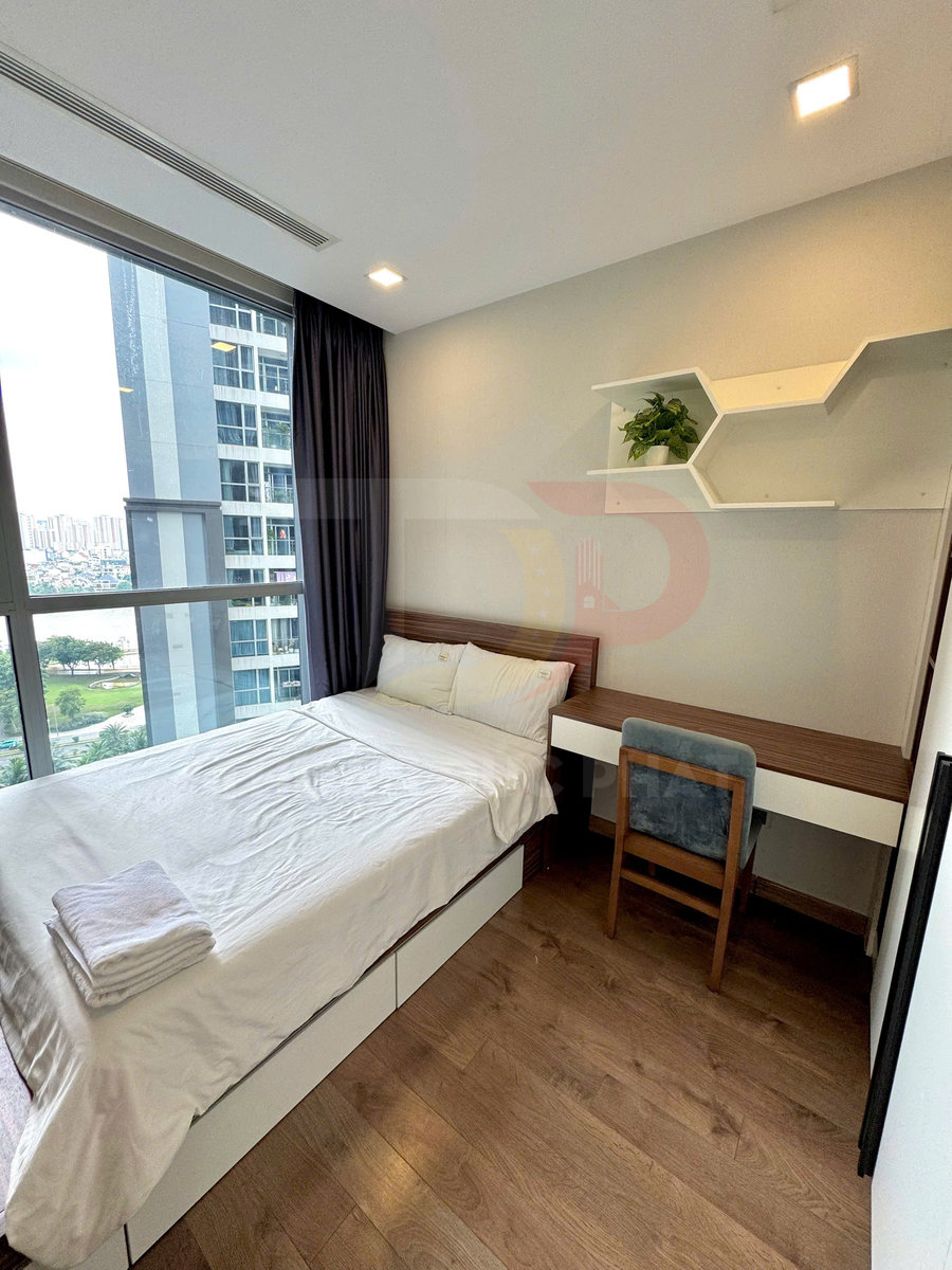Cho Thuê Căn Hộ Vinhomes Central Park Park 7 Diện Tích 109m2, Nội Thất Đầy Đủ, Giá 38 Triệu Net, Đang Trống