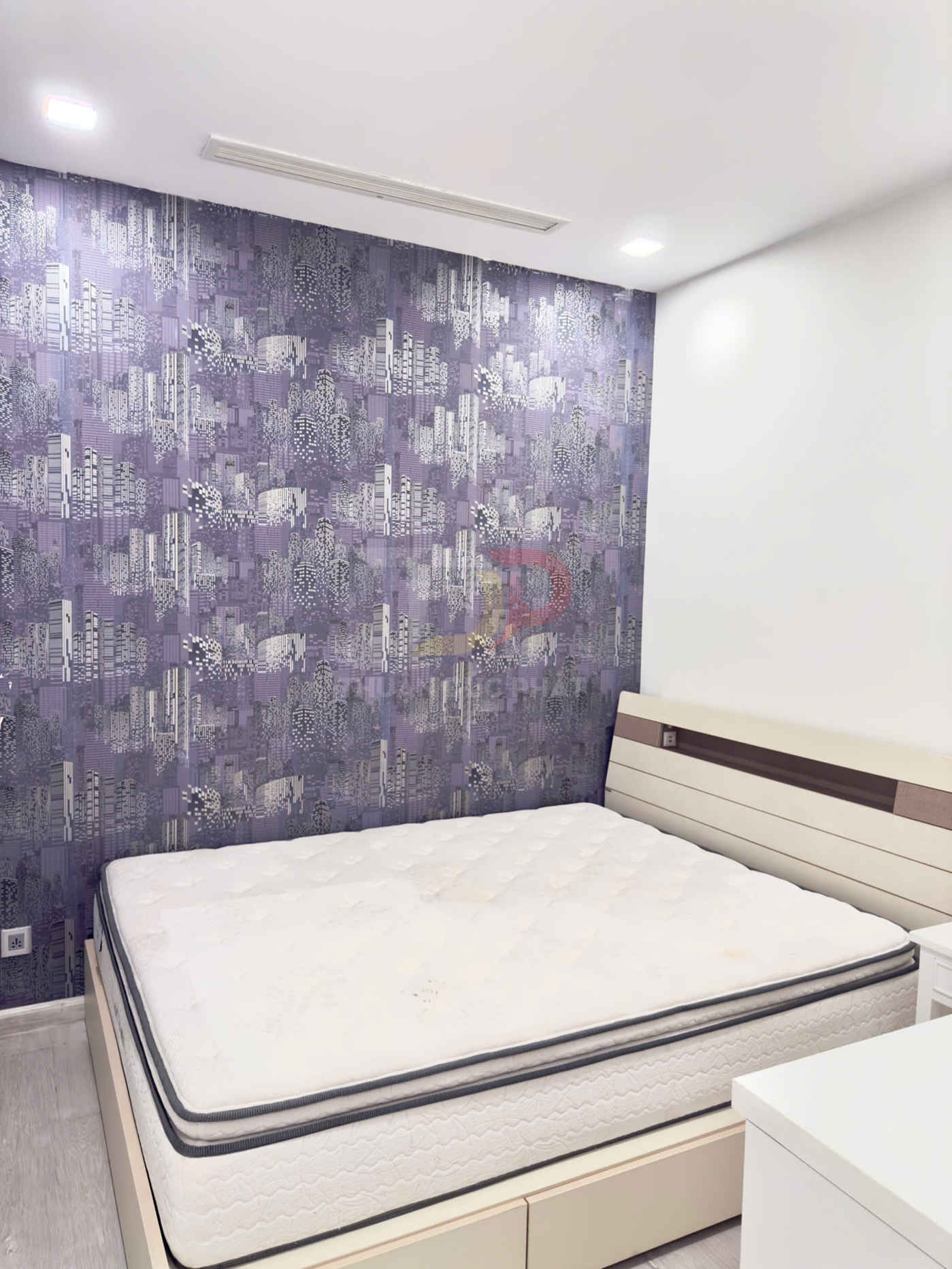 Bán căn hộ Vinhomes Golden River Aqua 3 full nội thất 2 phòng ngủ view Thành phố Landmark 81 giá 13.2 tỷ