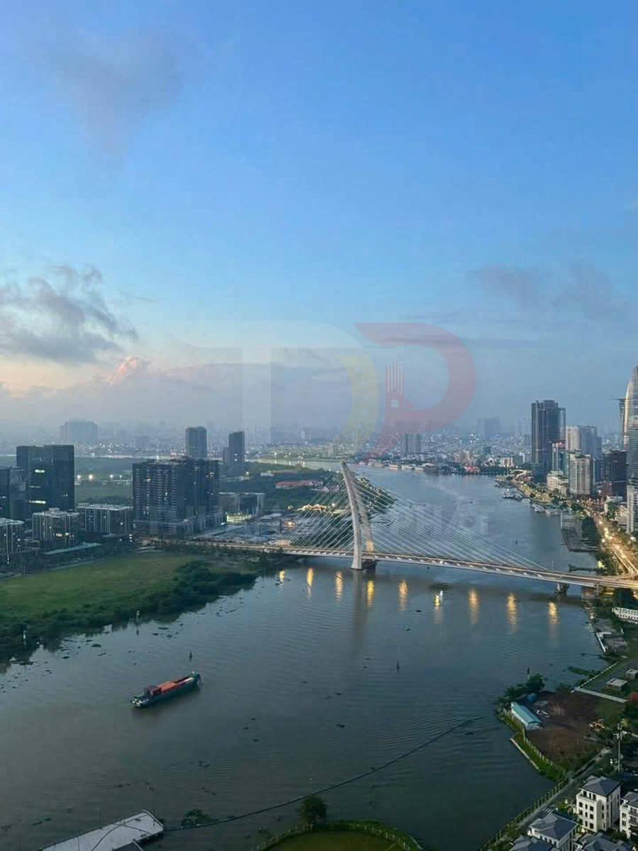 Thuê Căn Hộ Vinhomes Golden River Aqua 1 Hai Phòng Ngủ Full Nội Thất View Sông Sài Gòn Và Bitexco Trực Diện