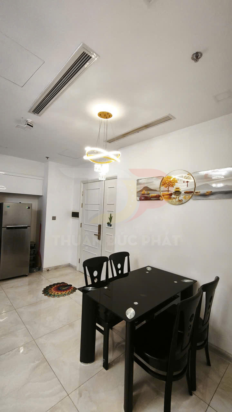 Cho thuê căn hộ Aqua 2 Vinhomes Golden River 68,6 m², 2 phòng ngủ, giá 28 triệu đồng mỗi tháng