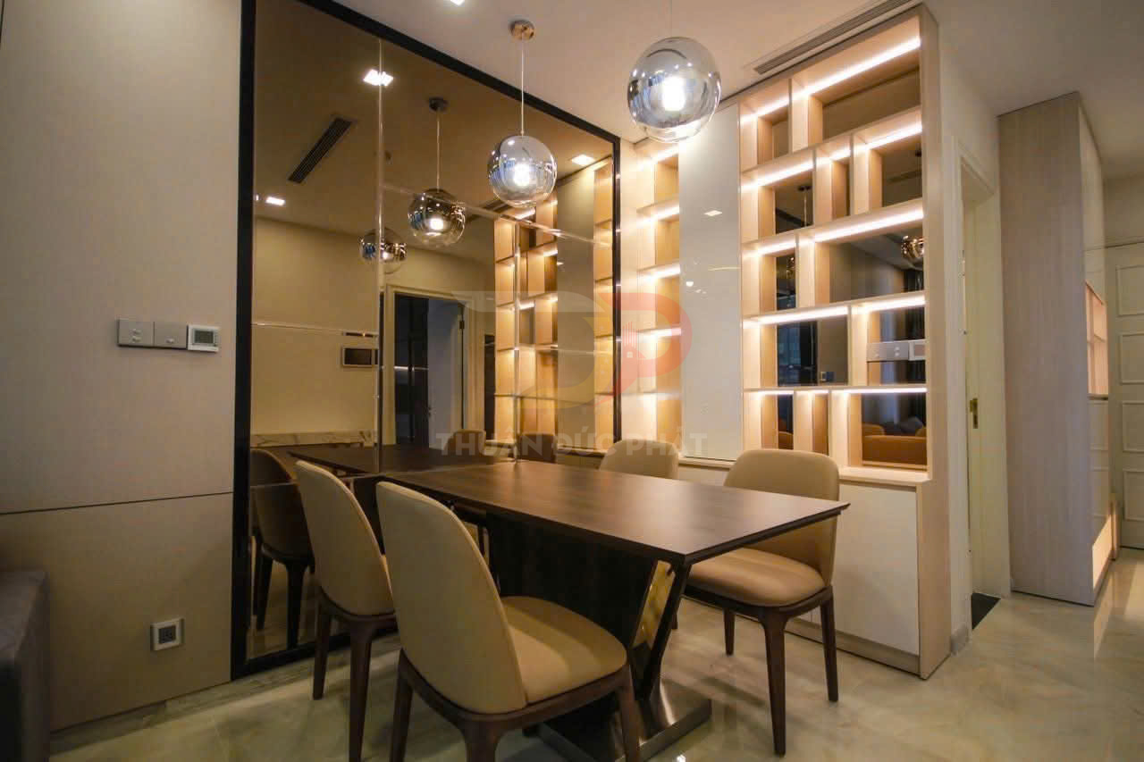 Cho thuê căn hộ Vinhomes Golden River Aqua 1 một phòng ngủ full nội thất view xéo sông và Tòa Central Park