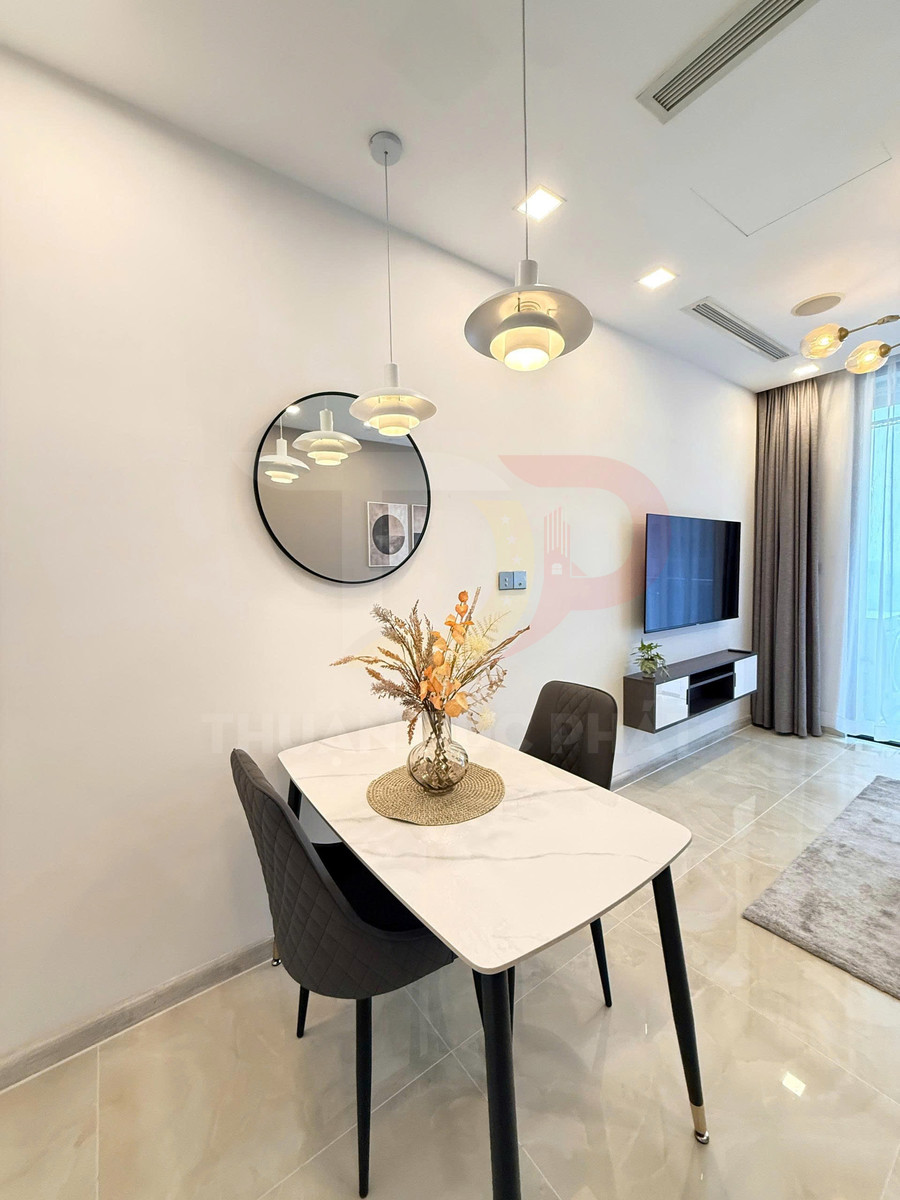 Cho Thuê Căn Hộ Vinhomes Golden River Tòa Aqua Một Phòng Ngủ Tầm Nhìn Thành Phố