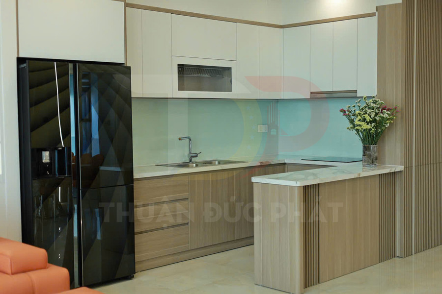 Cho thuê căn hộ 3 phòng ngủ Aqua 1 Vinhomes Golden River 118 mét vuông full nội thất view trực diện sông, thành phố và Bitexco