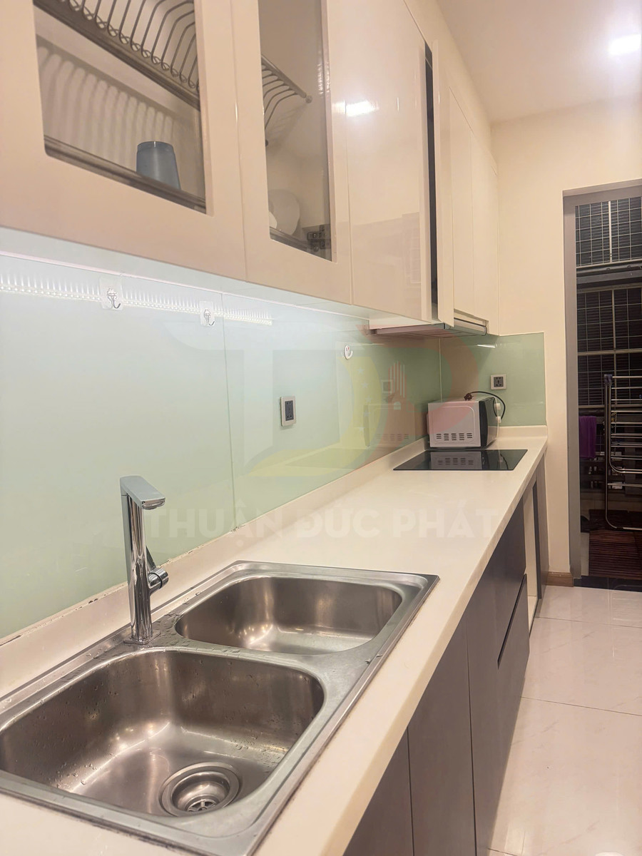 Bán căn hộ ba phòng ngủ Park 2 Vinhomes Central Park diện tích 115,4 mét vuông giá 14,9 tỷ đồng
