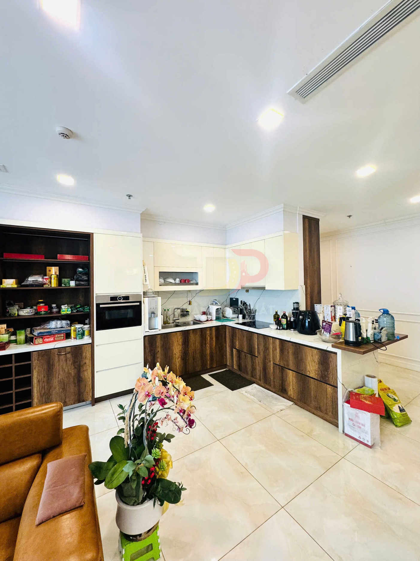 Bán căn hộ Vinhomes Golden River Aqua 2 3 phòng ngủ full nội thất view sông Bitexco giá 31 tỷ đầy đủ thông tin chi tiết