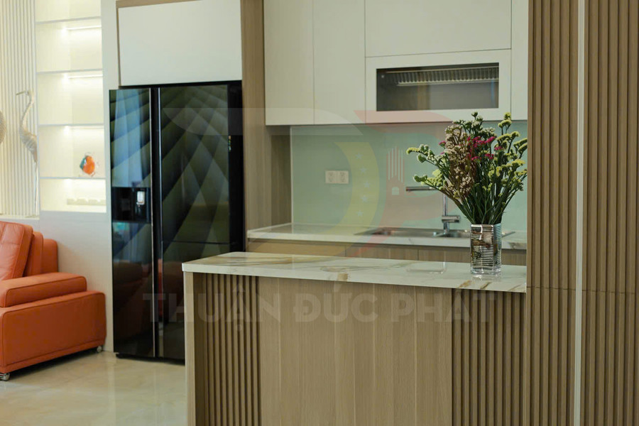 Cho thuê căn hộ 3 phòng ngủ Aqua 1 Vinhomes Golden River 118 mét vuông full nội thất view trực diện sông, thành phố và Bitexco