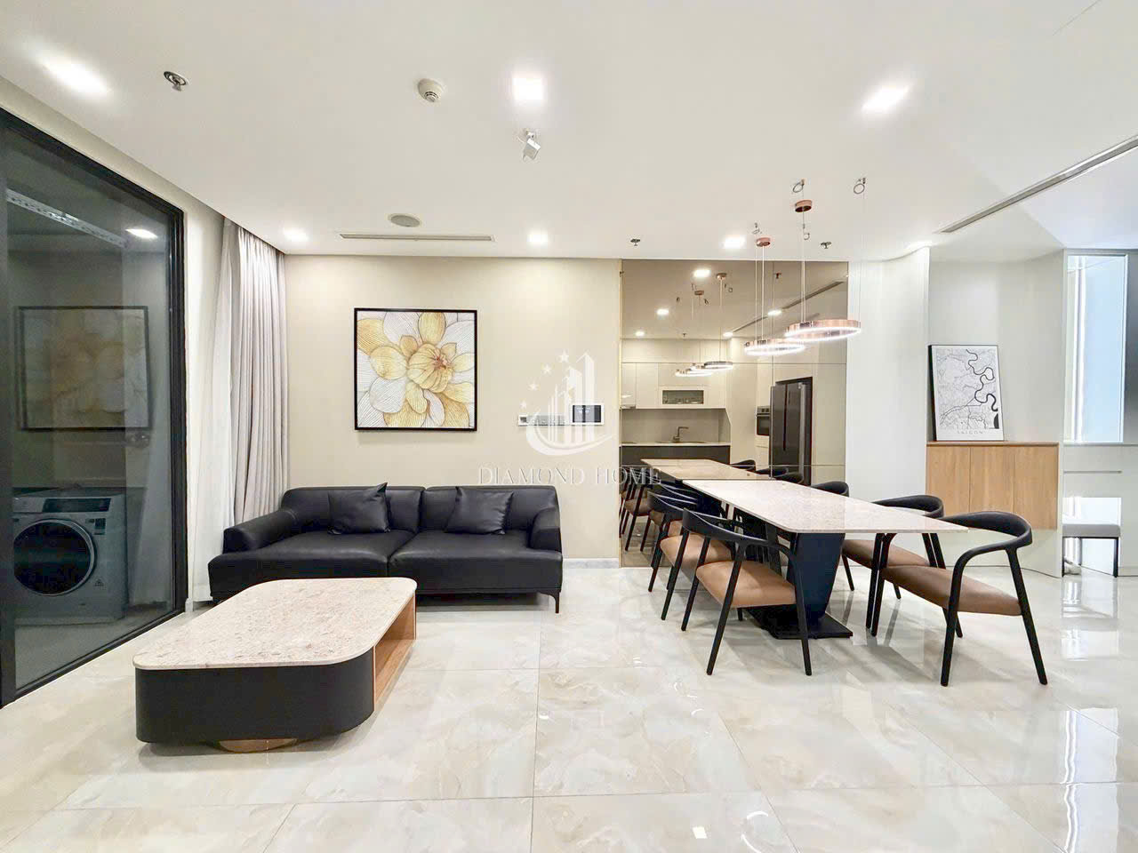 Cho thuê căn hộ Vinhomes Golden River Aqua 3 2 phòng ngủ 2 phòng tắm full nội thất view Bitexco diện tích 78,5 m2 giá 1700 USD net