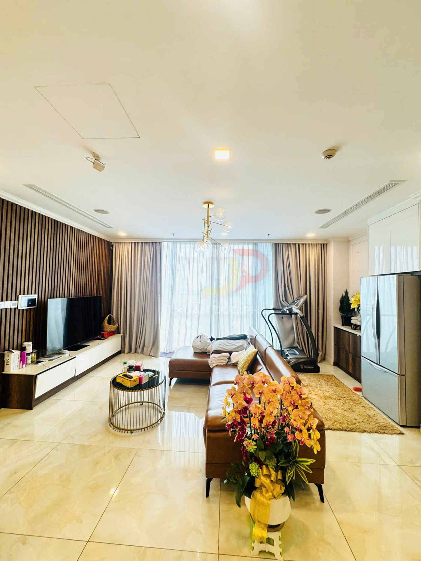 Bán căn hộ Vinhomes Golden River Aqua 2 3 phòng ngủ full nội thất view sông Bitexco giá 31 tỷ đầy đủ thông tin chi tiết