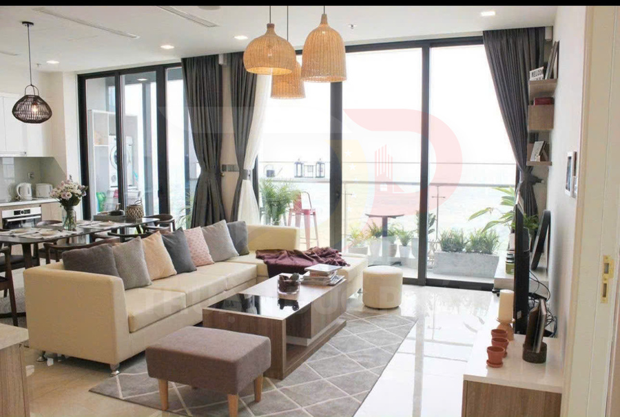 Cho Thuê Căn Hộ Vinhomes Golden River Aqua 3 Ba Phòng Ngủ 121 Mét Vuông View Sông Sài Gòn Và Bán Đảo Thủ Thiêm