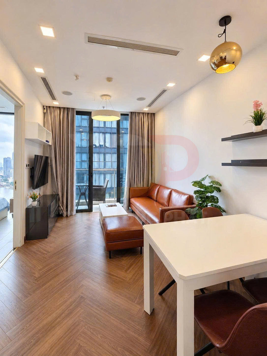 Cho thuê căn hộ Aqua 2 Vinhomes Golden River 68,9 mét vuông, 2 phòng ngủ, giá 31 triệu đồng