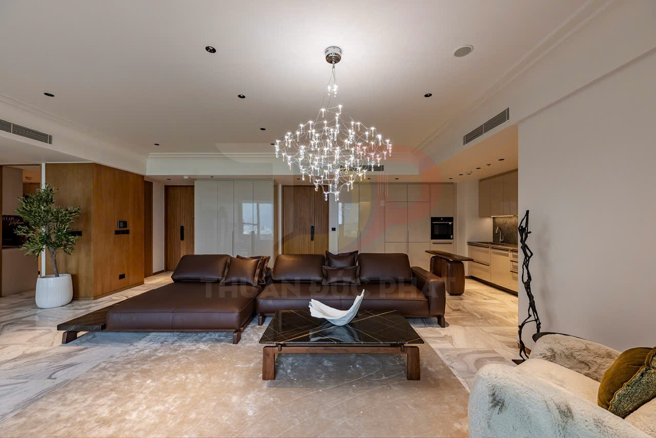 Bán căn hộ Grand Marina Sài Gòn 237m² giá 170 tỷ, không gian rộng và tầm nhìn sông
