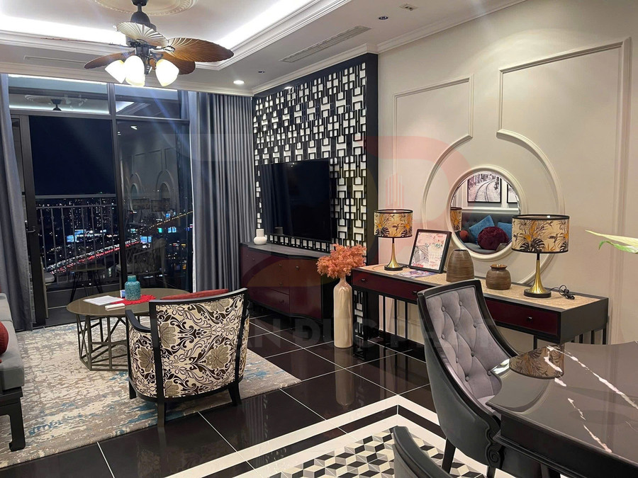 Bán Căn Hộ Ba Phòng Ngủ Tòa Landmark 3 Khu Đô Thị Vinhomes Central Park Diện Tích 126 Mét Vuông Sổ Hồng Chính Chủ