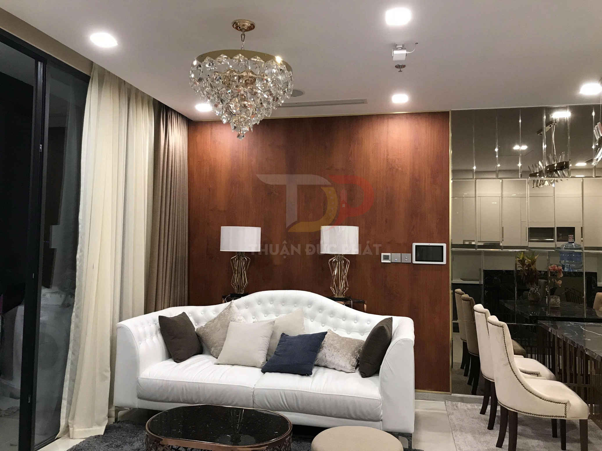 Cho Thuê Căn Hộ Vinhomes Golden River Aqua 2 2 Phòng Ngủ Full Nội Thất View Sông Bitexco Giá 35 Triệu NET