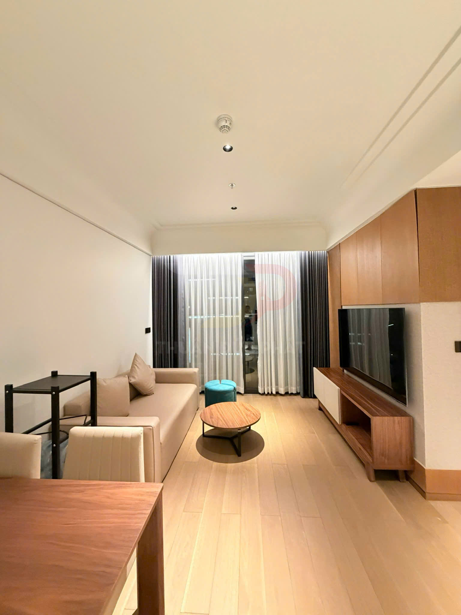 Cho thuê căn hộ Grand Marina Sài Gòn tòa Sea 2 phòng ngủ 92 mét vuông view sông giá 80 triệu đồng