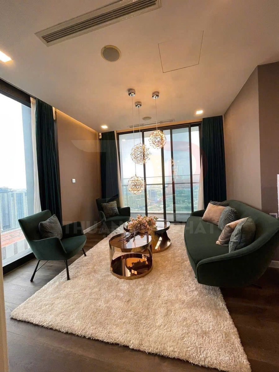 Cho thuê căn hộ Aqua 2 Vinhomes Golden River 118 mét vuông, 3 phòng ngủ, nội thất cao cấp