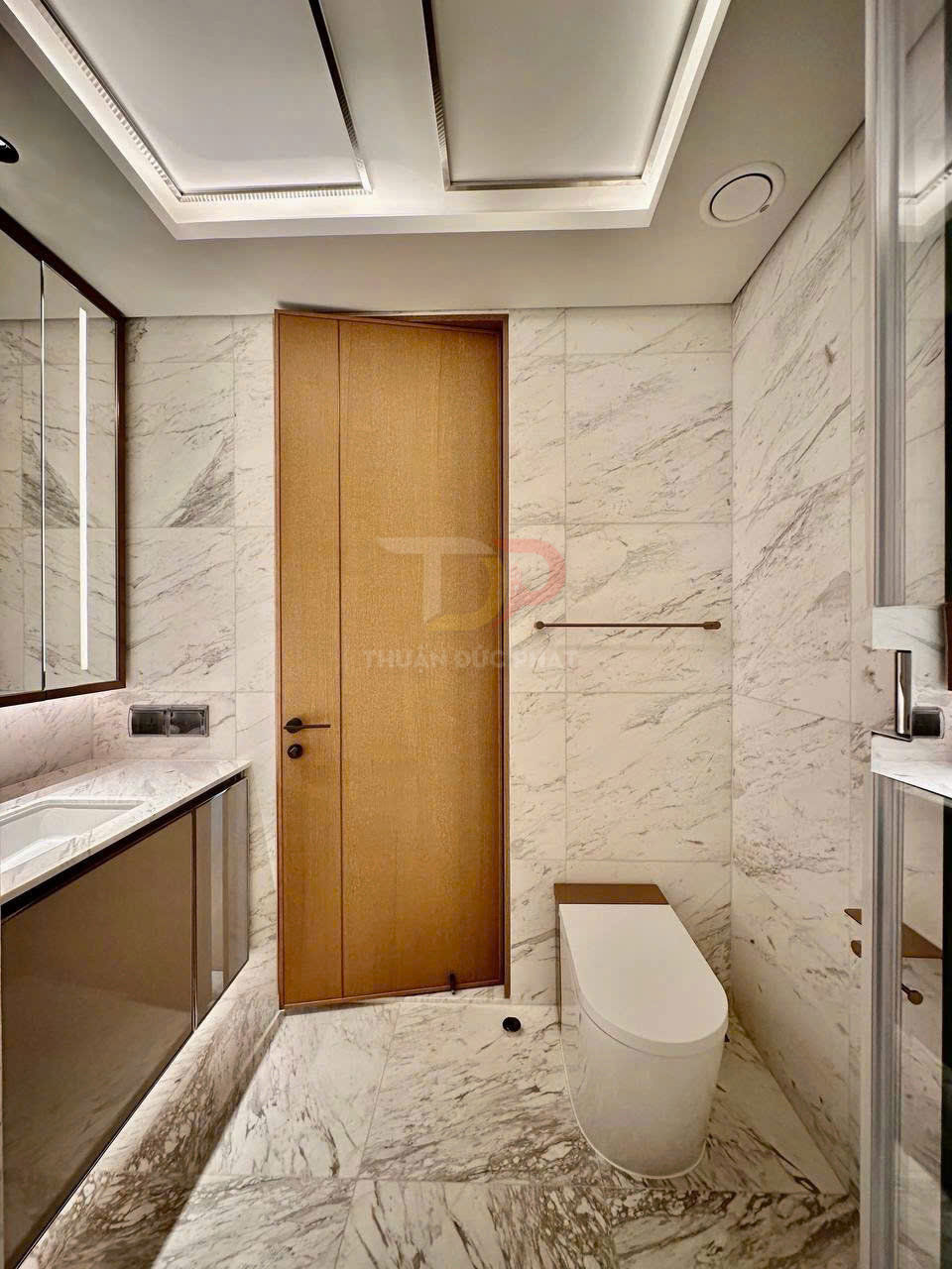 Cho Thuê Căn Hộ Grand Marina Saigon Tòa Sea 1 Phòng Ngủ 60m2 View Công Viên Lotus Lá Sen Và Sông Sài Gòn Nội Thất Cơ Bản Cao Cấp