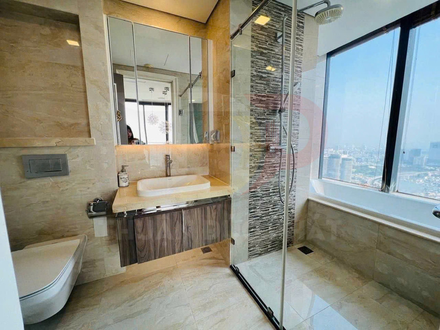 Cho thuê căn hộ Aqua 2 Vinhomes Golden River 118 mét vuông, 3 phòng ngủ, nội thất cao cấp