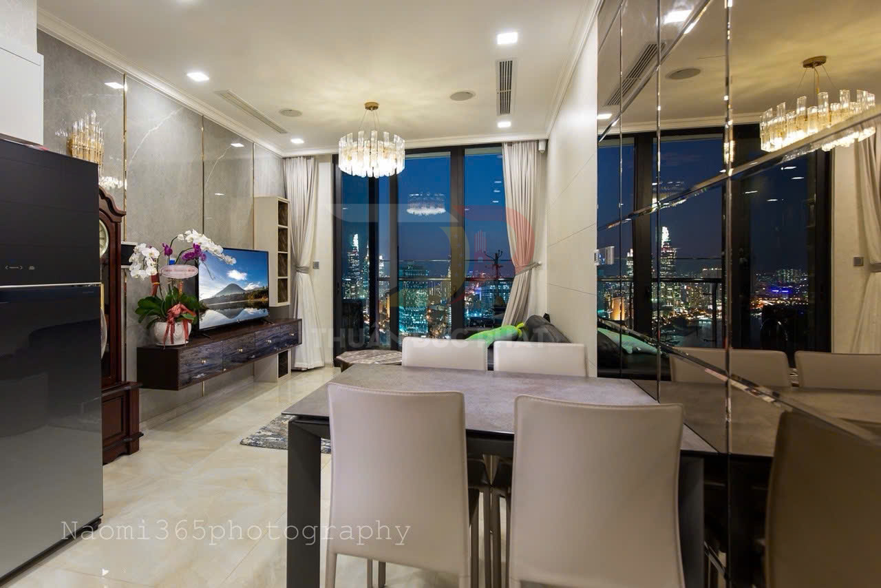 Bán Căn Hộ Vinhomes Golden River Tòa Aqua 3 Một Phòng Ngủ View Sông Sài Gòn Và Bitexco Trực Diện
