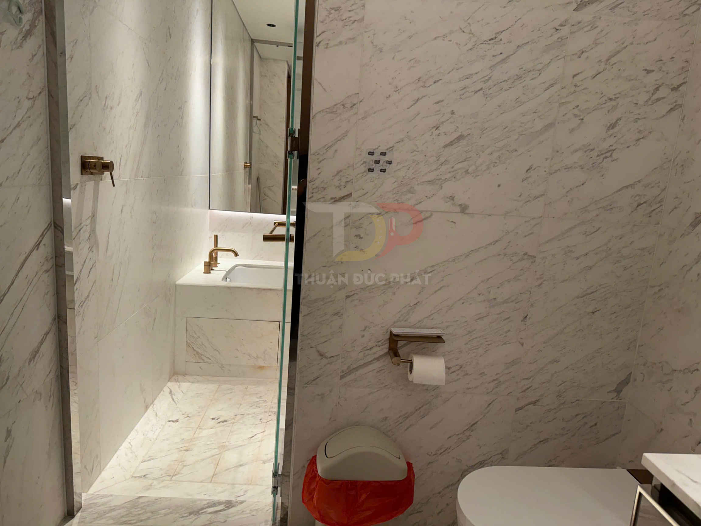 Cho Thuê Căn Hộ Grand Marina Saigon Sea 1 Phòng Ngủ View Sông Full Nội Thất Cao Cấp Giá 70 Triệu