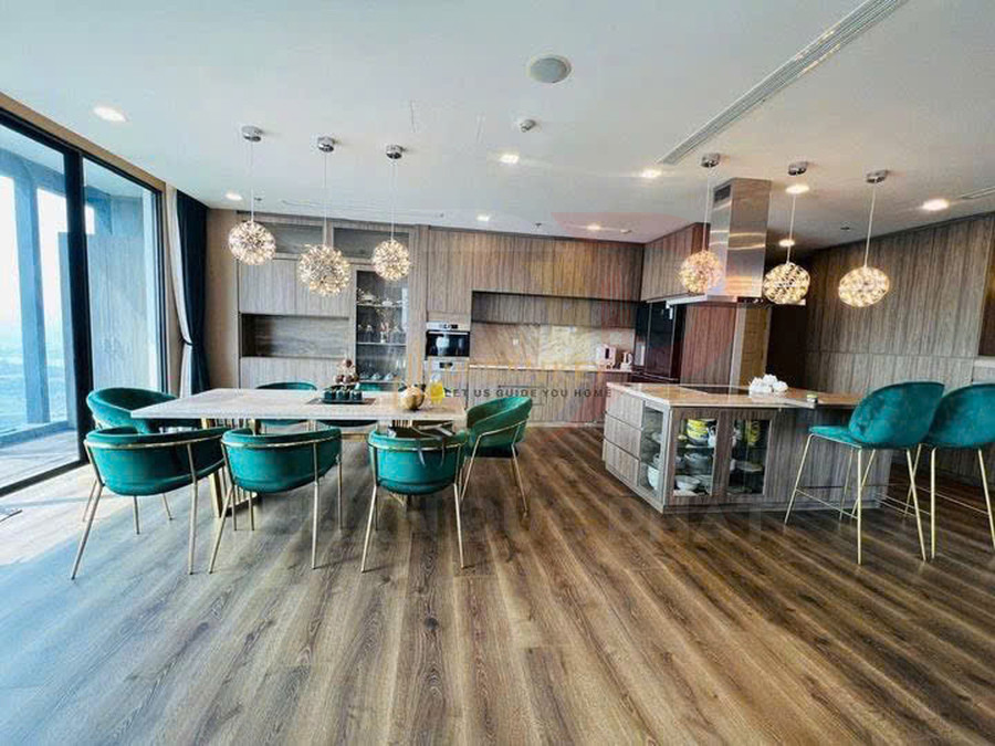 Cho thuê căn hộ Aqua 2 Vinhomes Golden River 118 mét vuông, 3 phòng ngủ, nội thất cao cấp
