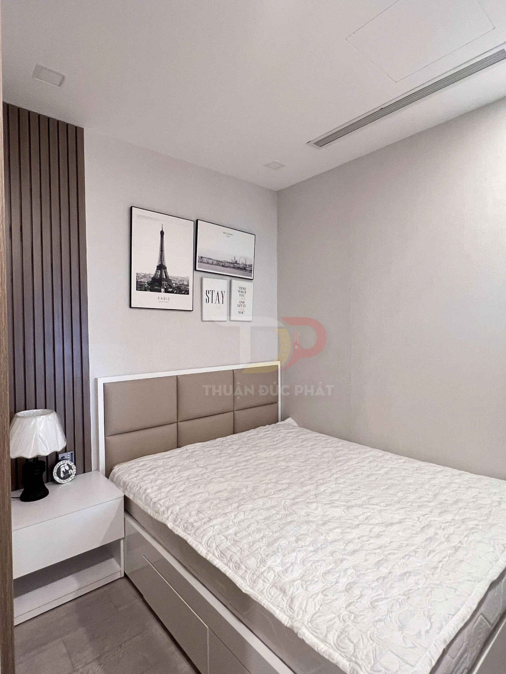 Bán Căn Hộ Vinhomes Golden River 2 Phòng Ngủ Tòa Aqua 2 Trực Diện Sông Sài Gòn