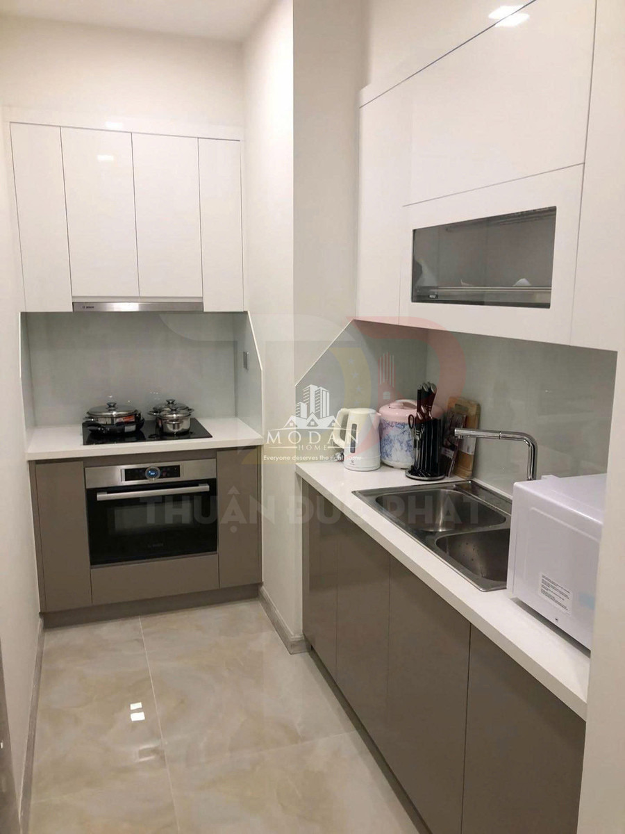 Cho thuê căn hộ Vinhomes Golden River Aqua 1 diện tích 50 mét vuông, 1 phòng ngủ, nội thất cao cấp giá 23 triệu đồng