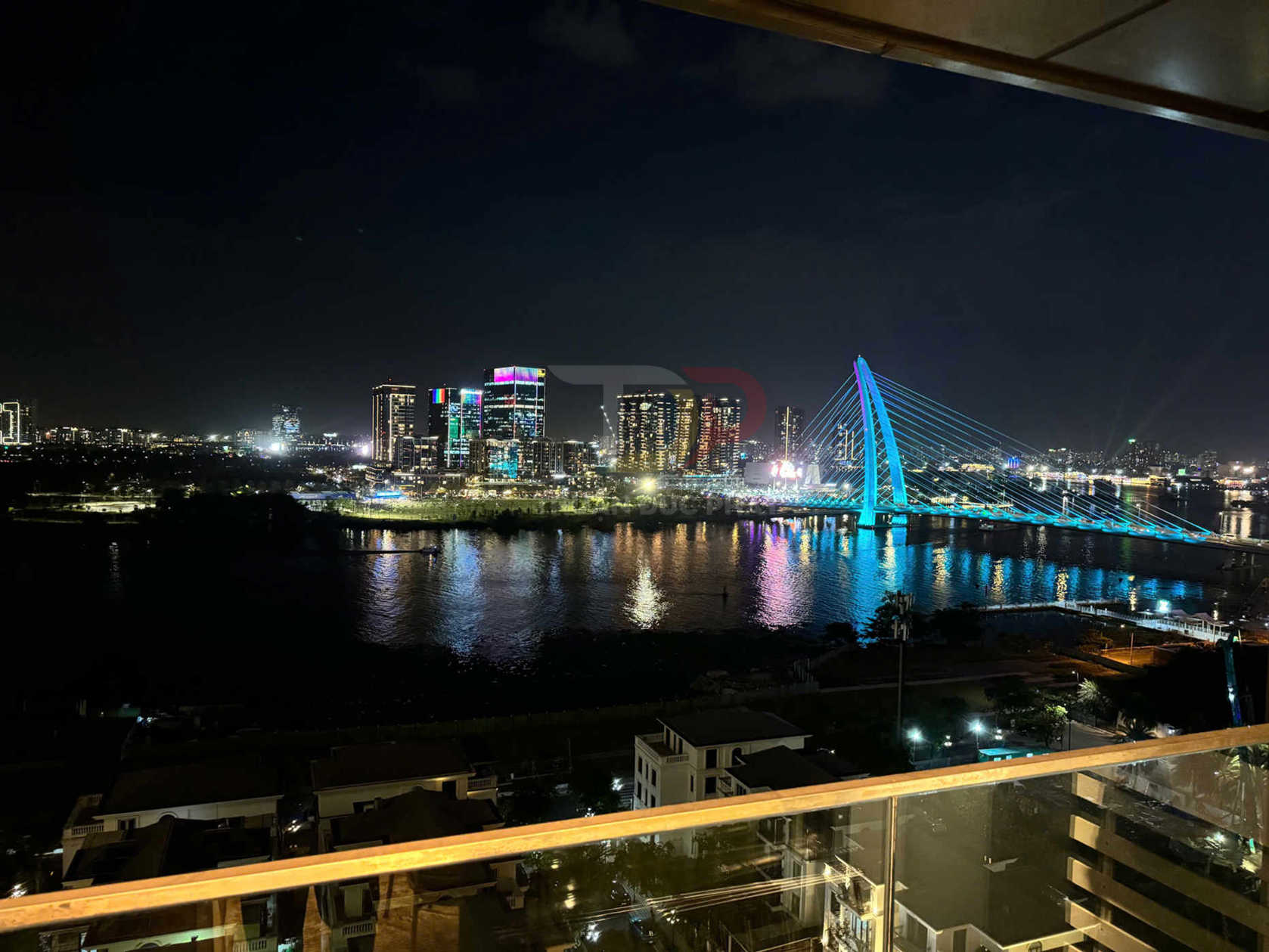 Cho Thuê Căn Hộ Grand Marina Saigon Sea 1 Phòng Ngủ View Sông Full Nội Thất Cao Cấp Giá 70 Triệu