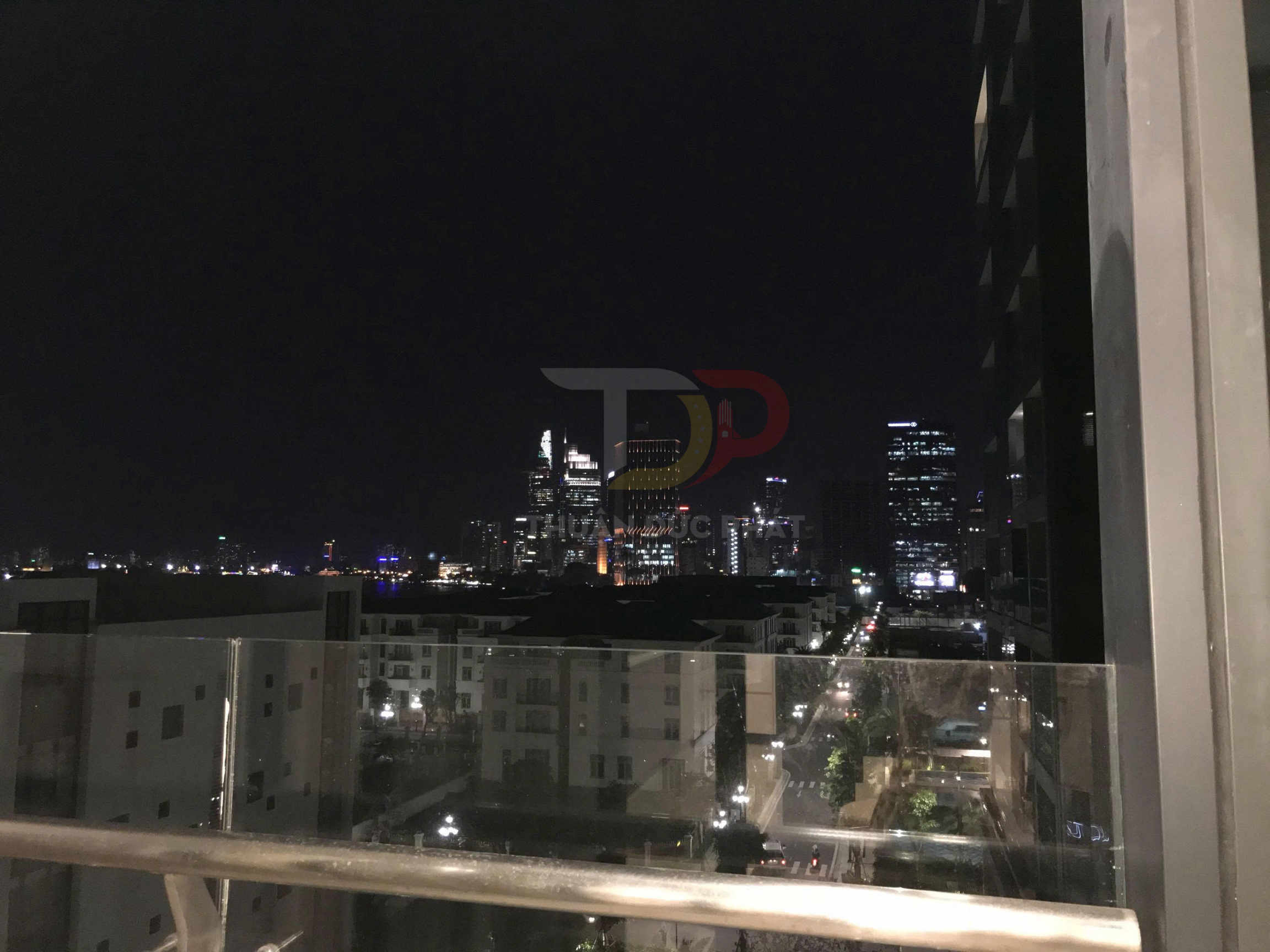 Cho Thuê Căn Hộ Vinhomes Golden River Aqua 2 2 Phòng Ngủ Full Nội Thất View Sông Bitexco Giá 35 Triệu NET