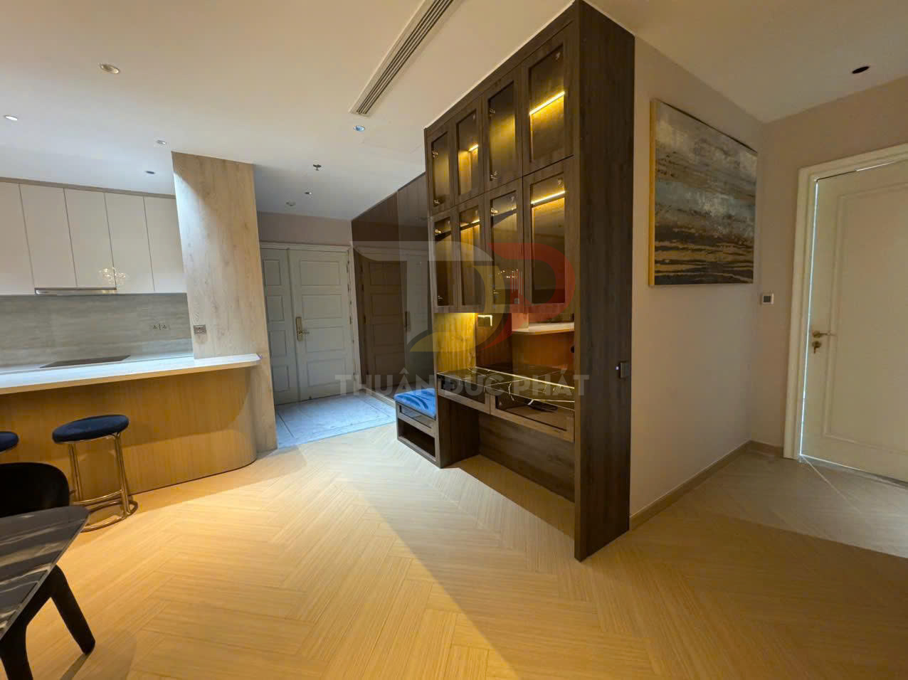 Bán căn hộ Vinhomes Golden River Aqua 2 full nội thất 3 phòng ngủ view sông và Bitexco giá 31 tỷ chi tiết mới nhất