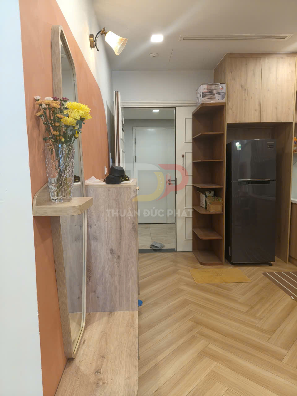 Cho thuê căn hộ Vinhomes Golden River Aqua 1 full nội thất 1 phòng ngủ view thành phố giá 26 triệu