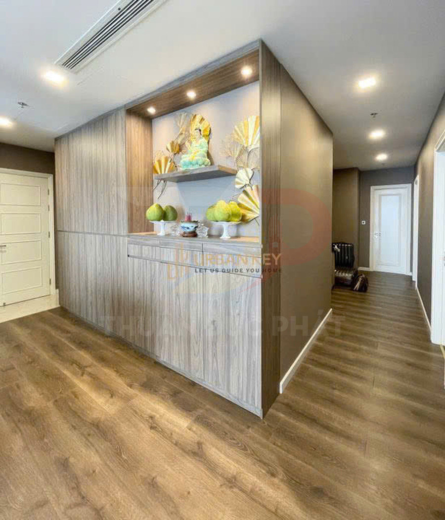 Cho thuê căn hộ Aqua 2 Vinhomes Golden River 118 mét vuông, 3 phòng ngủ, nội thất cao cấp