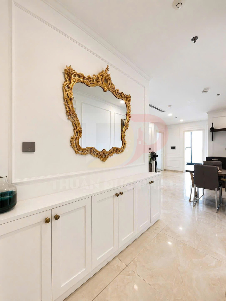 Cho thuê căn hộ Aqua 1 Vinhomes Golden River 3 phòng ngủ, 110 mét vuông, giá 42 triệu đồng