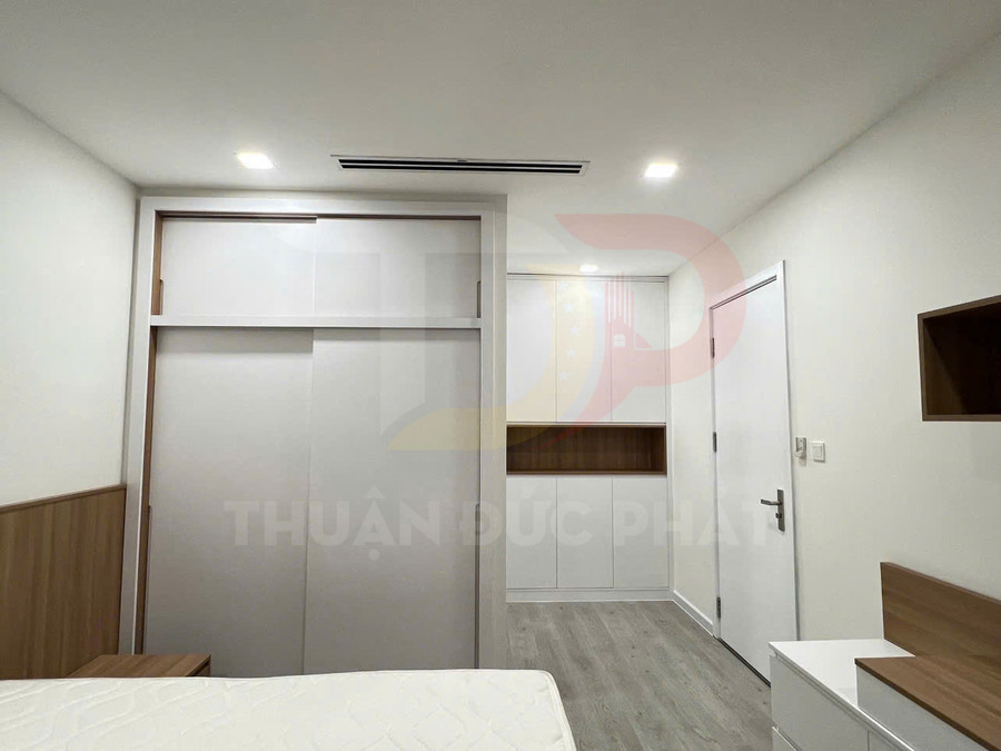 Cho Thuê Căn Hộ Vinhomes Central Park Tòa Park 1 Diện Tích 72 Mét Vuông Giá 27 Triệu Đồng
