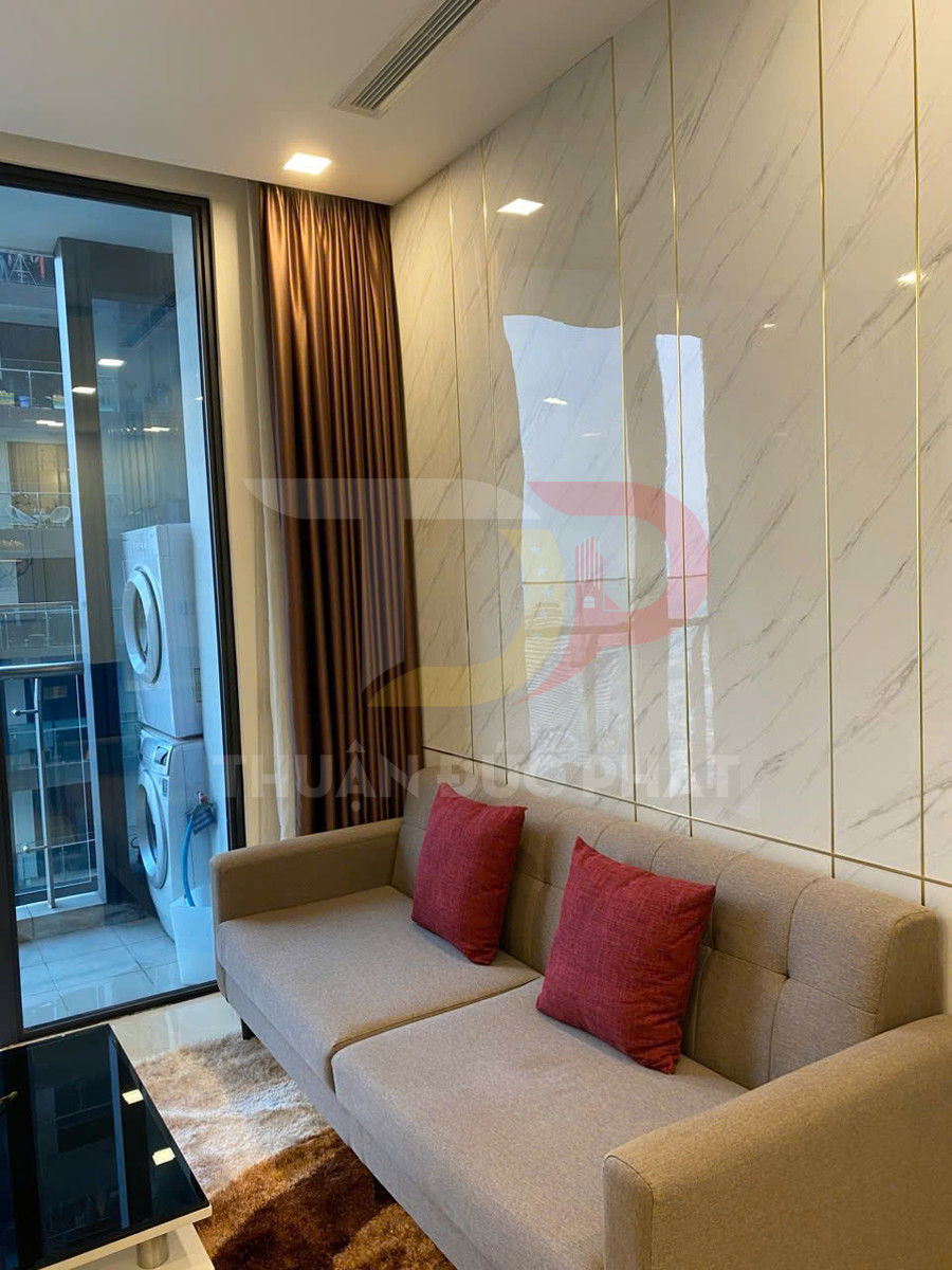 Cho thuê căn hộ Vinhomes Golden River Aqua 1 đầy đủ nội thất, 1 phòng ngủ view thành phố – lựa chọn lý tưởng tại trung tâm Quận 1