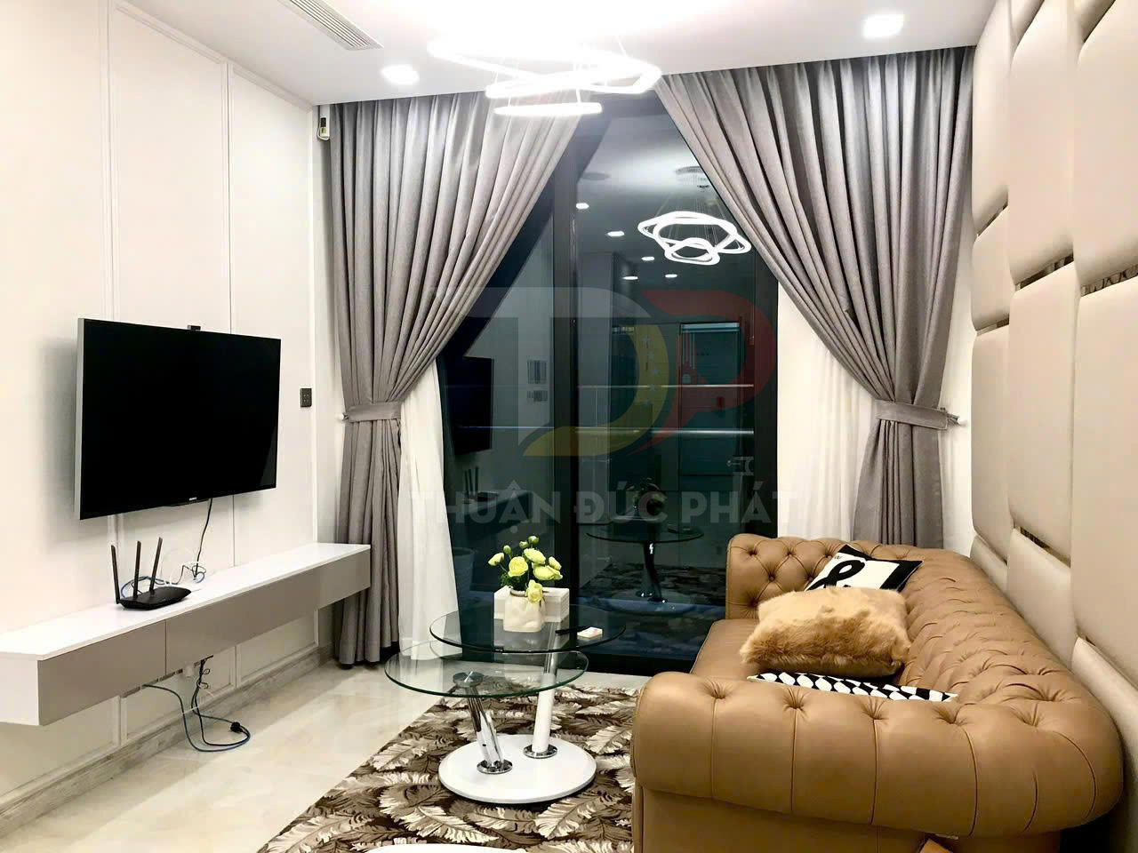 Bán Căn Hộ Aqua 1 Vinhomes Golden River Full Nội Thất View Bitexco 1 Phòng Ngủ Diện Tích 50.9m2