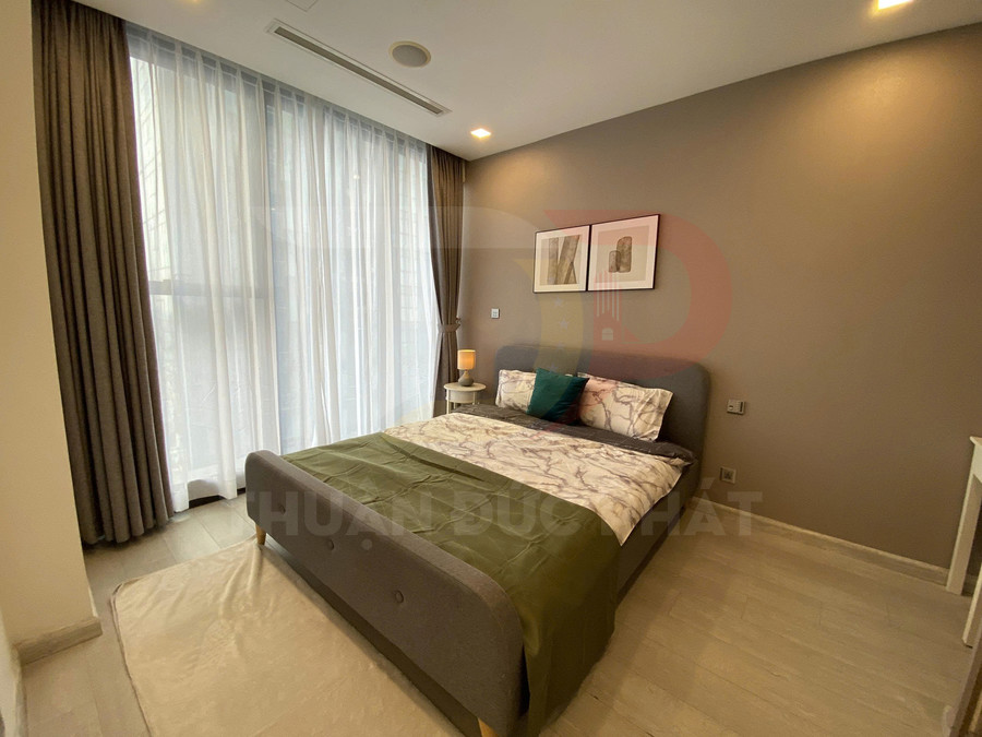Cho Thuê Căn Hộ Vinhomes Golden River Tòa Aqua Một Phòng Ngủ Tầm Nhìn Thành Phố