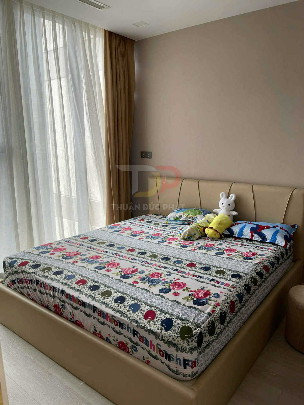 Cho Thuê Căn Hộ Vinhomes Golden River Aqua 3 Full Nội Thất 1 Phòng Ngủ View Sông Bitexco Giá Tốt Nhất Thị Trường