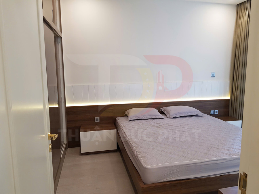 Cho thuê căn hộ Vinhomes Golden River Aqua 1 một phòng ngủ 60 mét vuông full nội thất view xéo sông và Thảo Cầm Viên