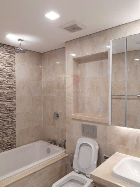 Bán căn hộ Vinhomes Golden River Aqua 1 2 phòng ngủ 83m2 view nội khu xéo sông thành phố giá 16.5 tỷ