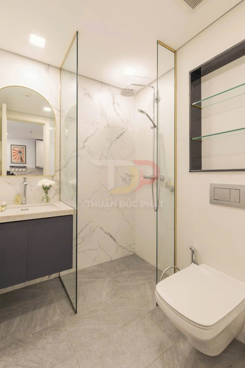Bán căn hộ một phòng ngủ Aqua 1 Vinhomes Golden River 50,6 mét vuông full nội thất, sổ hồng, giá chốt 9,8 tỷ