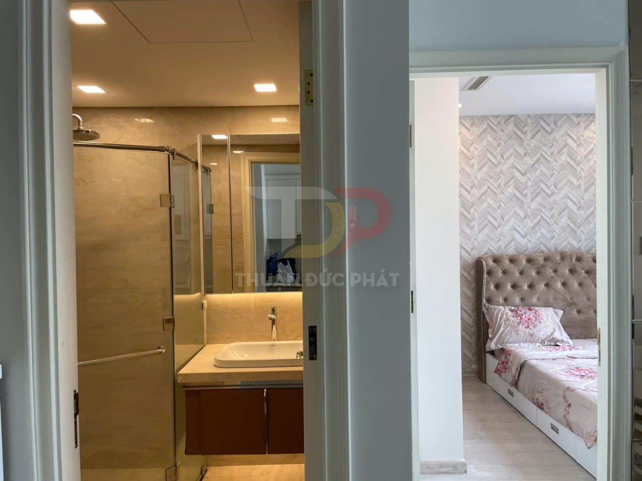 Cho Thuê Căn Hộ Vinhomes Golden River Aqua 4 Full Nội Thất View Sông Và Landmark 81 Giá Tốt Trung Tâm Quận 1