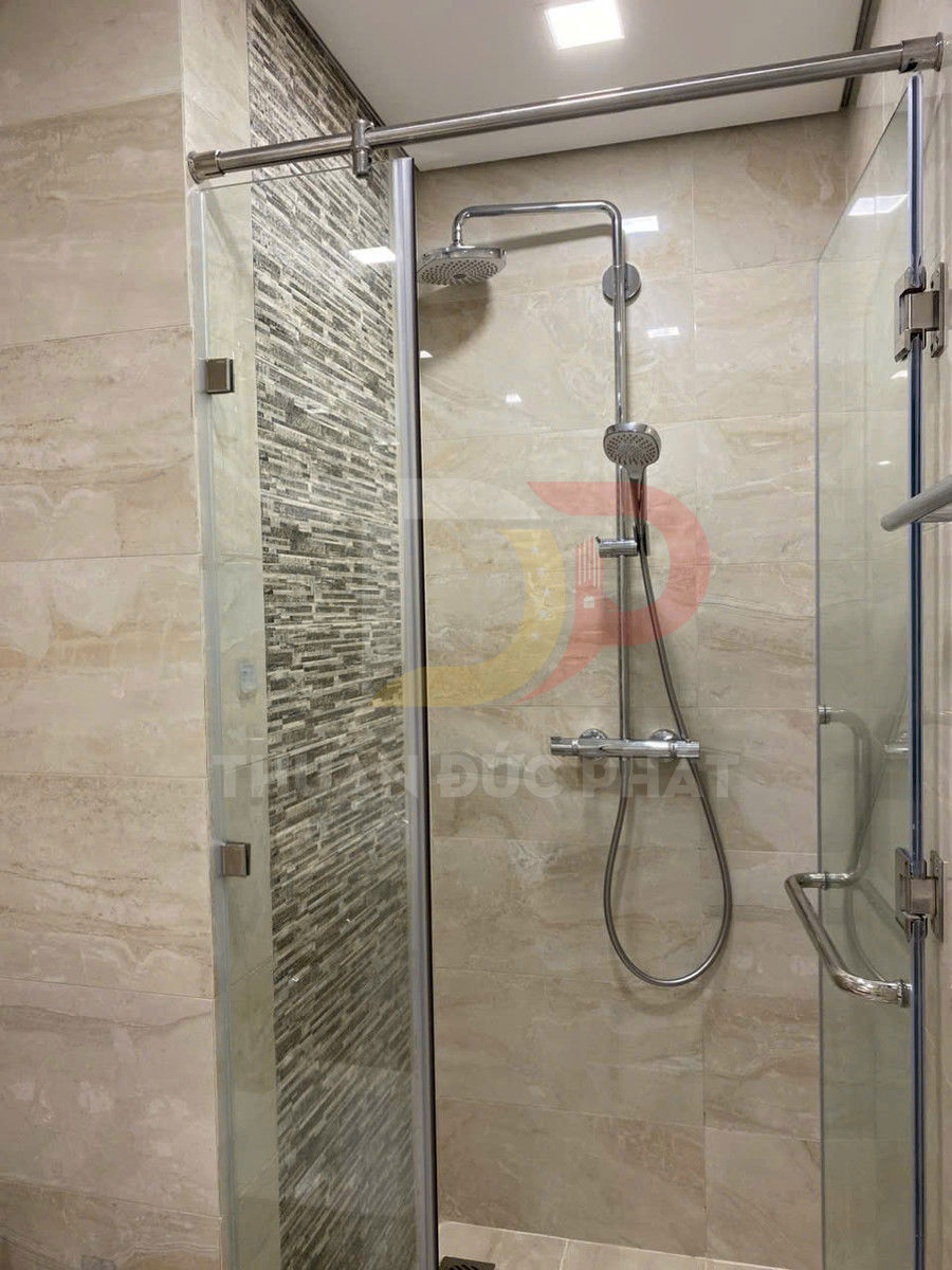 Cho thuê căn hộ Vinhomes Golden River Aqua 1 đầy đủ nội thất, 1 phòng ngủ view thành phố – lựa chọn lý tưởng tại trung tâm Quận 1