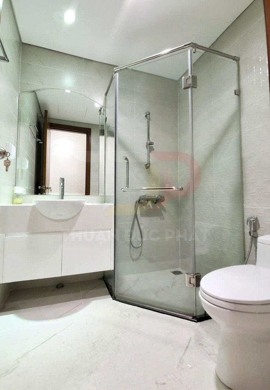 Cho Thuê Căn Hộ Vinhomes Central Park Tòa Landmark 5 Diện Tích 80 Mét Vuông Đầy Đủ Nội Thất Cao Cấp