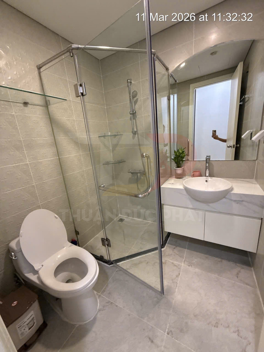 Bán Căn Hộ Hai Phòng Ngủ Tòa Landmark 6 Vinhomes Central Park Diện Tích 79.1 Mét Vuông Giá 11.5 Tỷ Đồng Đã Có Sổ Hồng