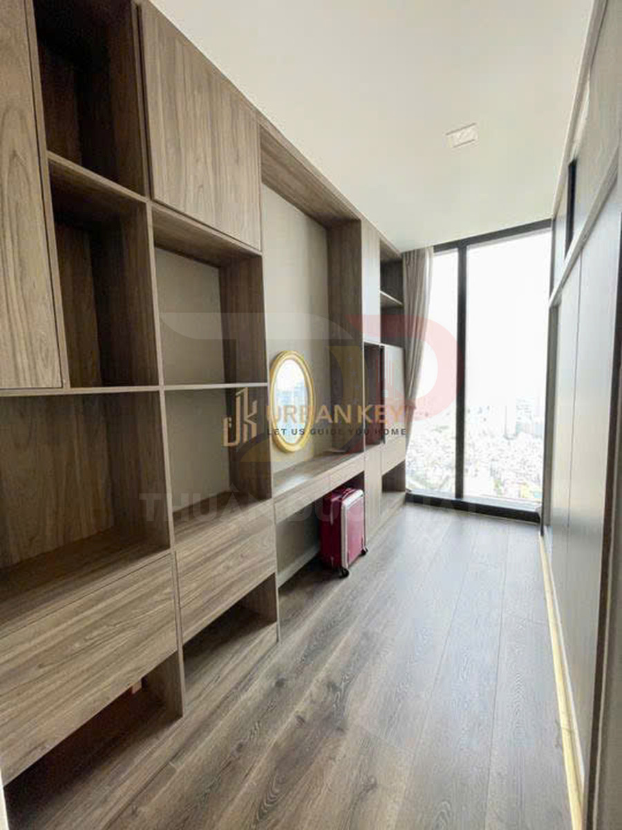 Cho thuê căn hộ Aqua 2 Vinhomes Golden River 118 mét vuông, 3 phòng ngủ, nội thất cao cấp