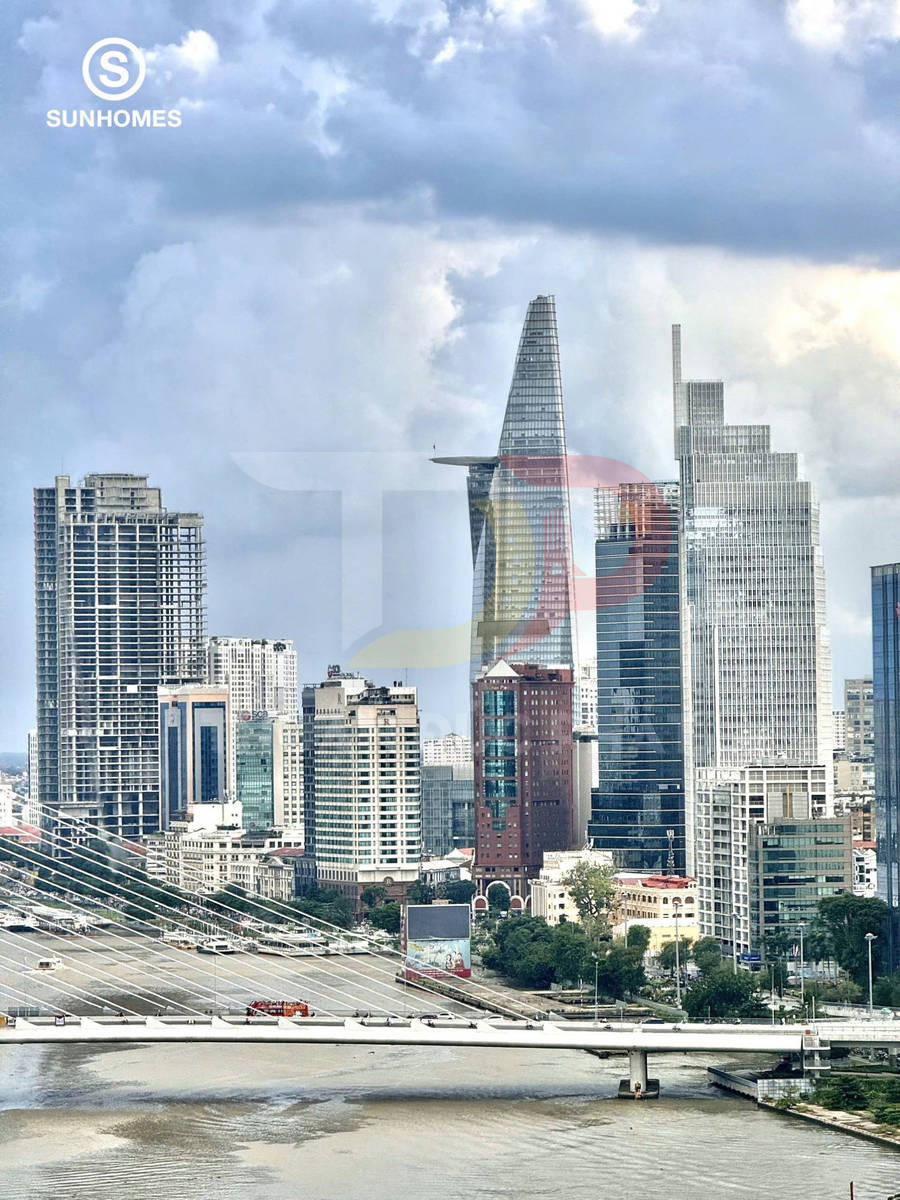 Cho thuê căn hộ Vinhomes Golden River Aqua 4 căn A4 view sông Sài Gòn full nội thất giá 28 triệu dọn vào ở ngay