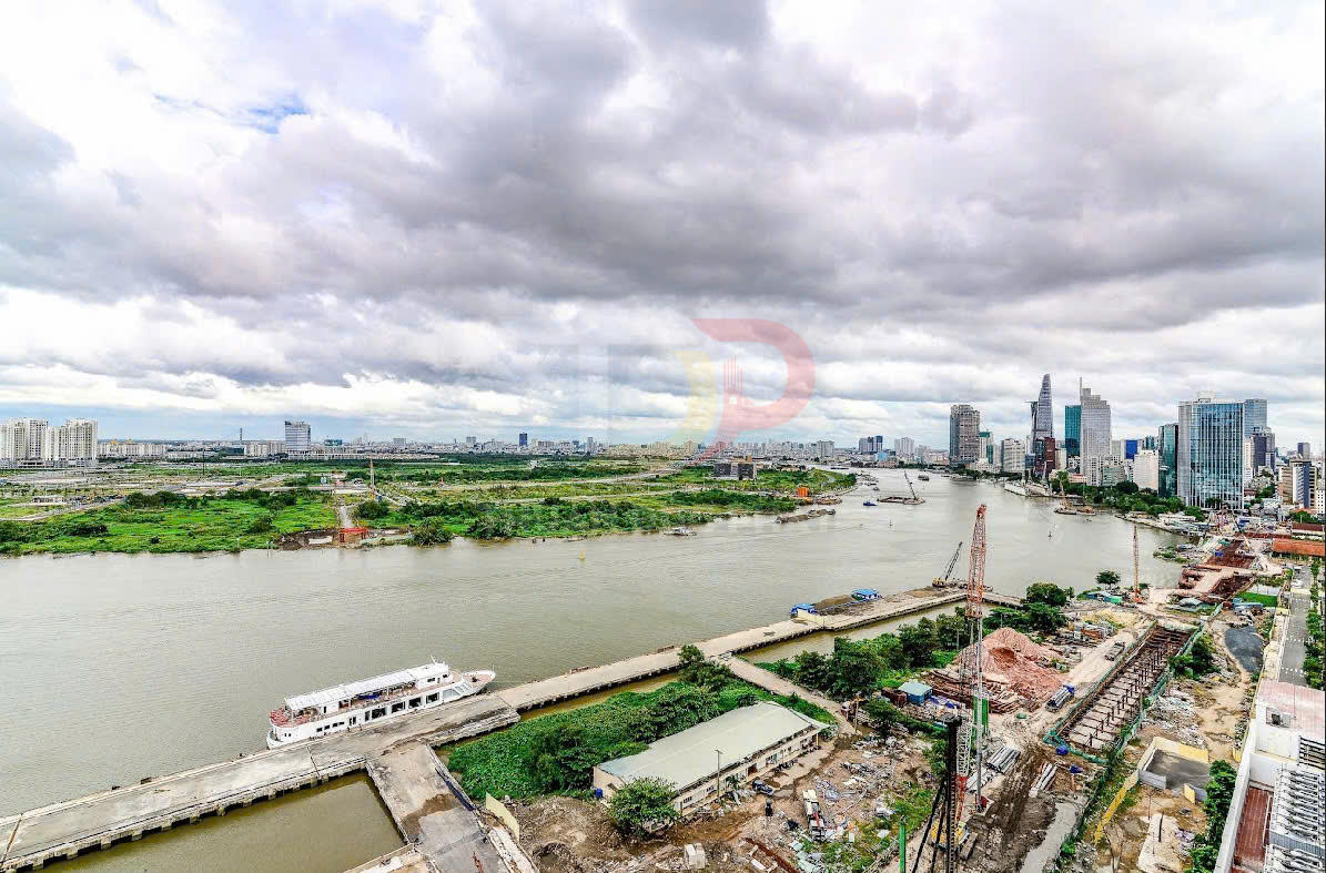 Bán căn hộ Aqua 4 Vinhomes Golden River 3 phòng ngủ full nội thất view ngã ba sông Sài Gòn Bitexco Landmark 81 giá 38.5 tỷ